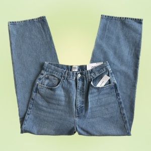 NWT! ✨ BDG High-rise baggy jeans!